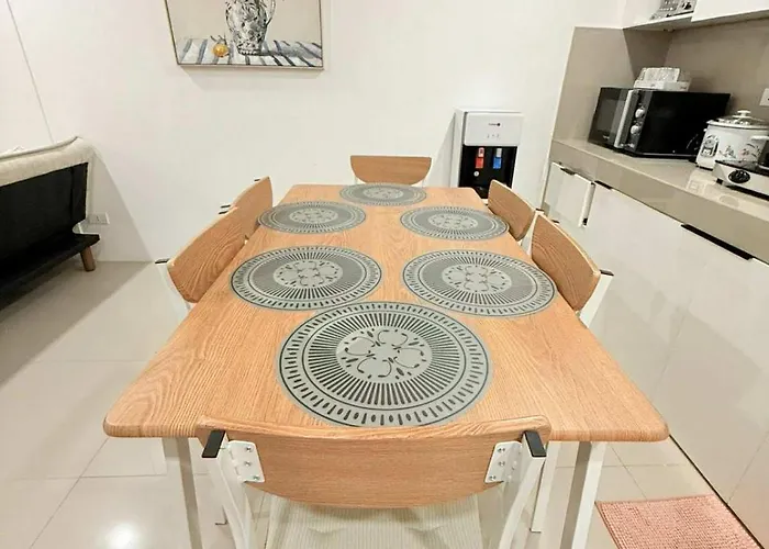 3 Bedroom Batasan Qc For 10 * Manila