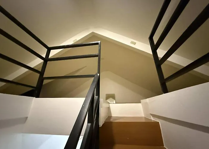 3 Bedroom Batasan Qc For 10 Apartamento